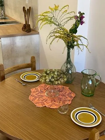 アパート Antonio